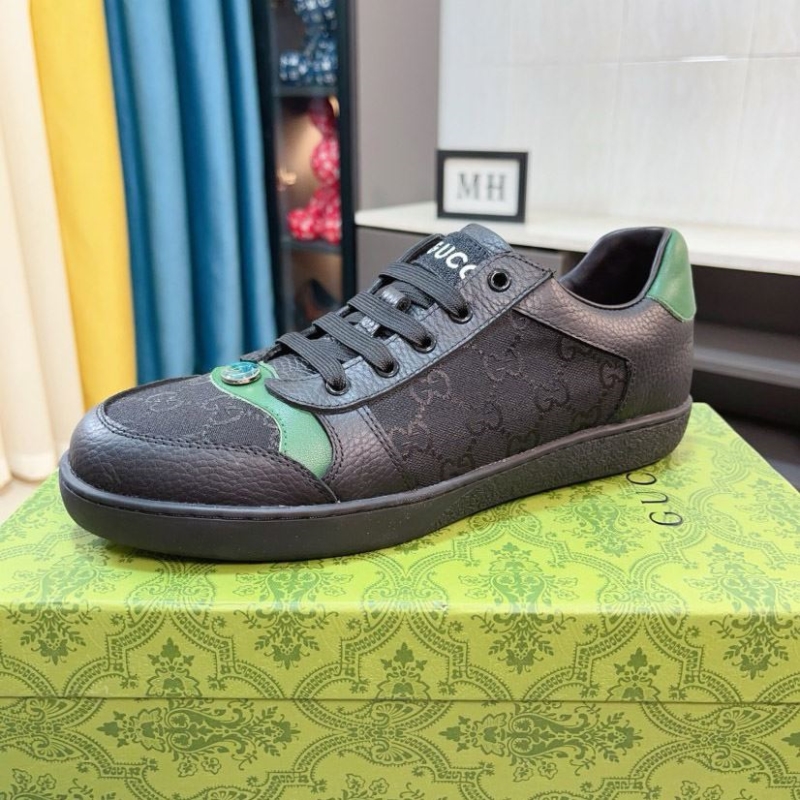 G*u*i casual shoes